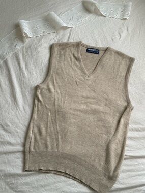 Vintage Puritan Beige V-Neck Knit Vest - Sweater